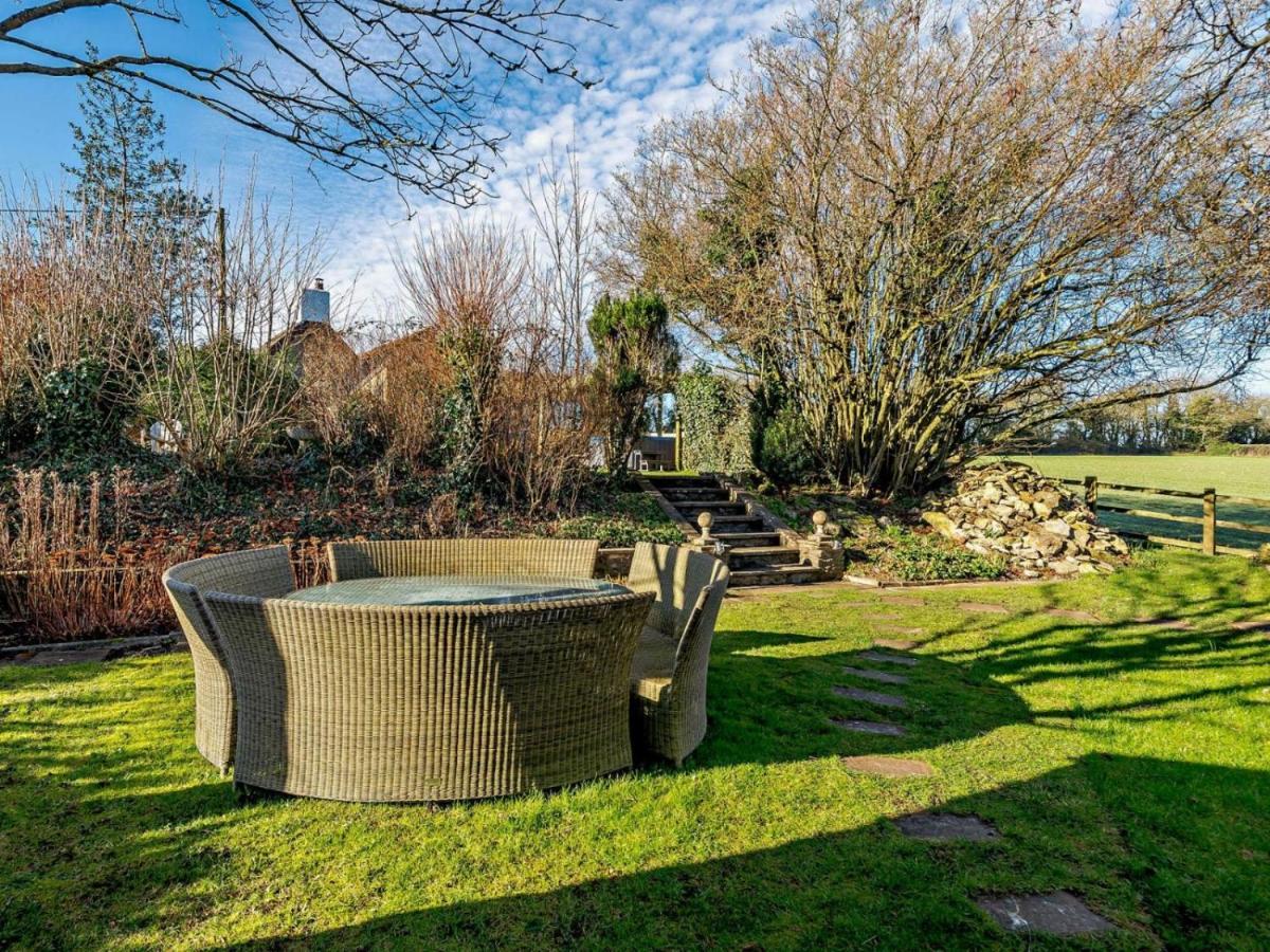 Log Cabin Near Bath Chippenham  Ngoại thất bức ảnh